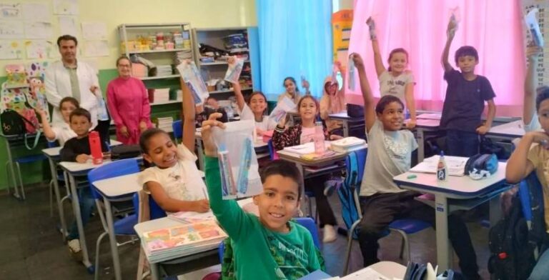 Prevenção Bucal na E.E. Dona Leonina