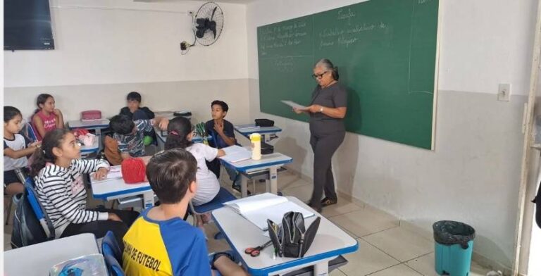 Higiene bucal garante sorrisos mais saudáveis na E.M. Selma Magalhães