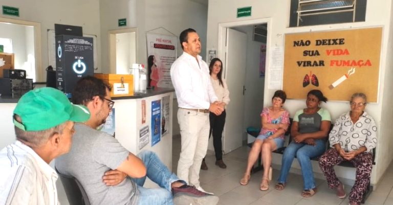 Grupo antitabagismo no PSF Brejinho