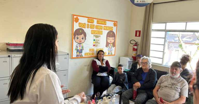 Orientação sobre prevenção ao câncer no PSF Carmelita