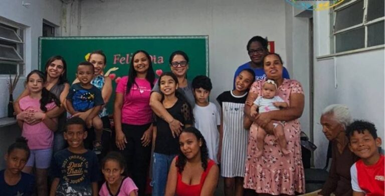 Homenagem às mães no CRAS Centro fortalece vínculos familiares