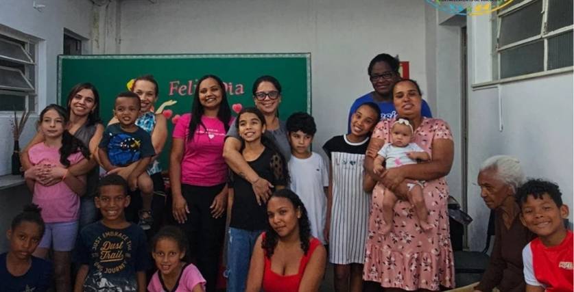 Homenagem às mães no CRAS Centro fortalece vínculos familiares